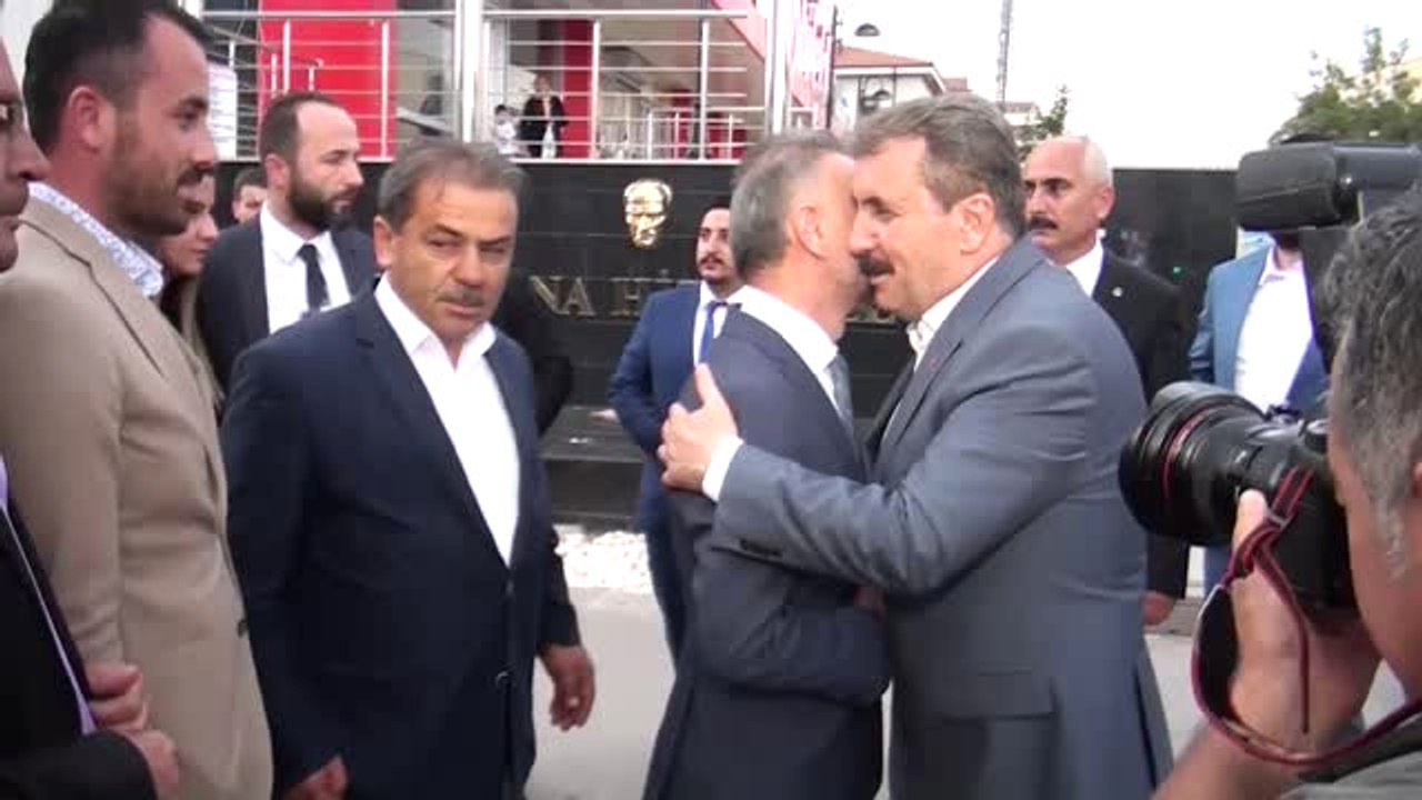 Destici: "Cumhur İttifakı Galibiyetle Çıkacak"