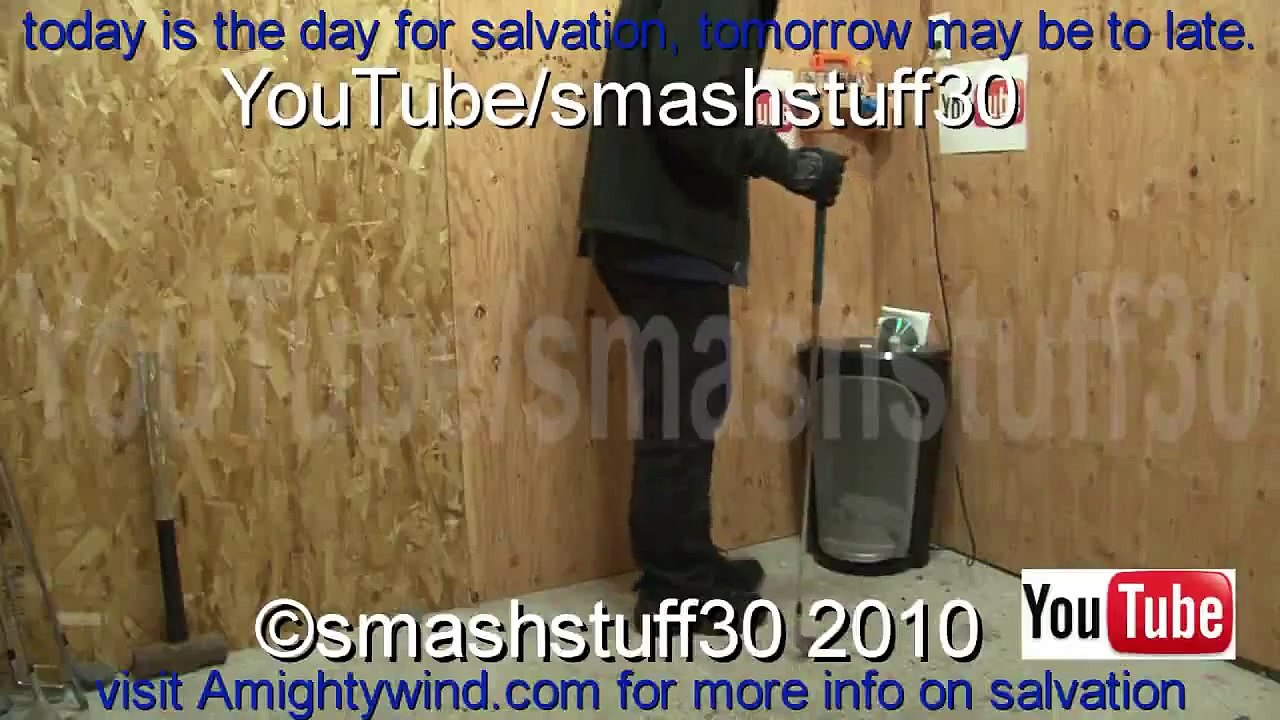 smash fancy paper shredder