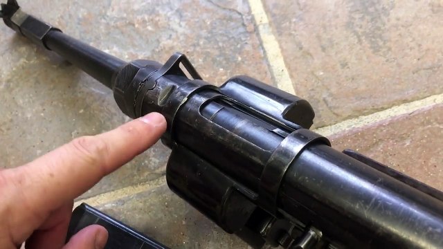 Forgotten Weapons - MP-40_I - The Dual-Magazine Experimental MP-40