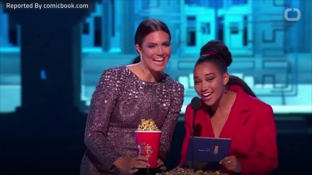 'Stranger Things' Wins Best Show At MTV Awards