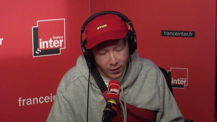 Eddy de Pretto : "Être gay, ce n'est pas pour moi un trait plus particulier qu'être blond, ou avoir de la barbe"