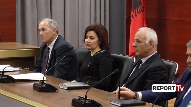 Report TV - Drejtësia e re, peng i të shkarkuarve nga Vettingu, bllokohet KED