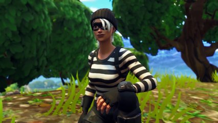 RAPTOR FALLS IN LOVE WITH THE ENEMY!- Fortnite Short Film