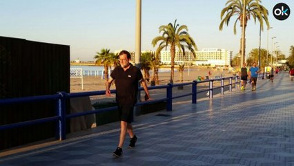 Rajoy saliendo del Ayuntamiento de Santa Pola