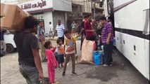 مدنيون يغادرون الحديدة مع تقدم القوات الموالية للحكومة اليمنية