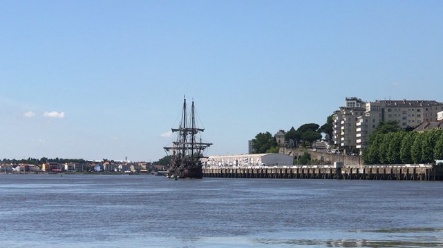 Arrivée du galion espagnol dans le port de Nantes