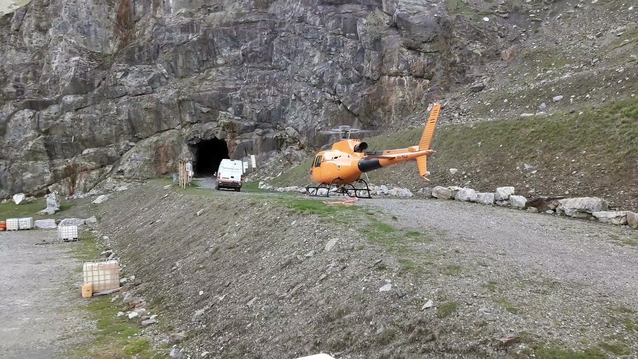 Bob the Builder in the Pyrenees 01