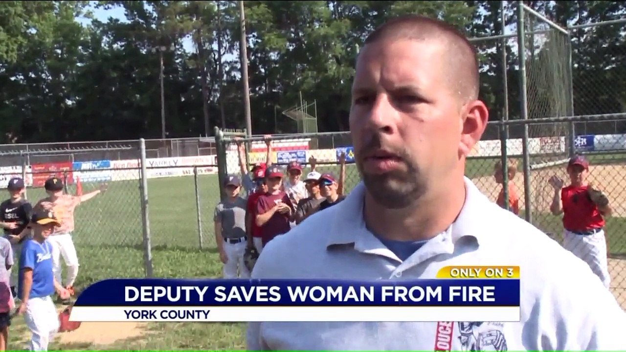 Deputy Rescues Elderly Woman Who Fell Trying to...