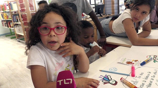 Une fresque dessinée par les enfants du Chambon-Feugerolles