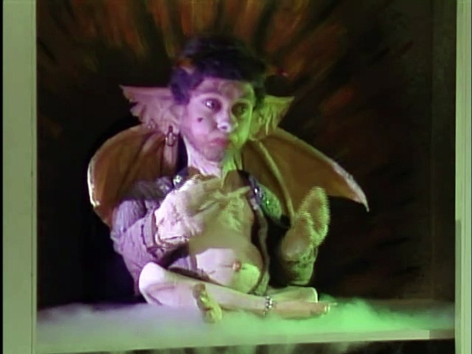 Kids in the Hall S2e17
