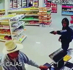 Man saves store for being robbed