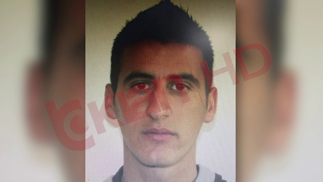 Djali plagos me thike prinderit