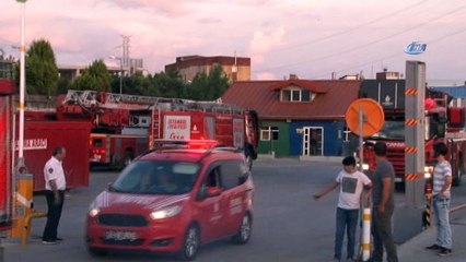 Tuzla’da katı atık fabrikasındaki yangın paniğe neden oldu