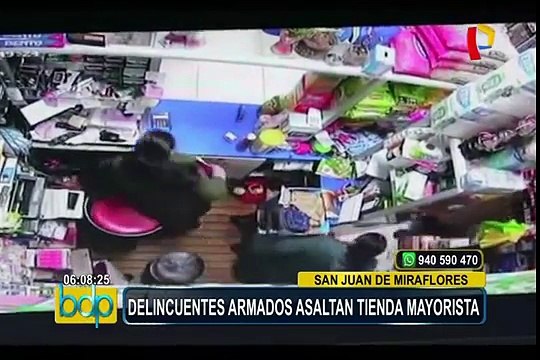 San Juan de Miraflores: delincuentes se llevan 25 mil soles de tienda de abarrotes