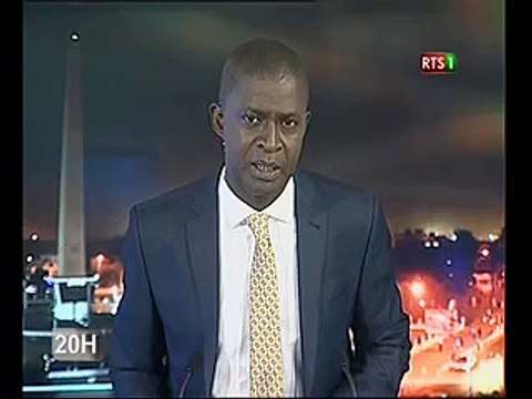 Poutine reçoit Macky Sall et félicite les Lions, pour leur victoire contre la Pologne