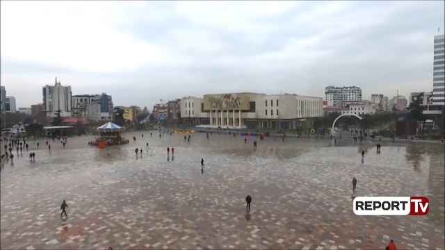 Report Tv - Sheshi “Skënderbej” merr çmimin prestigjioz Evropian për Hapësirën Publike Urbane 2018