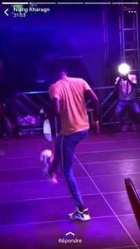 Wally Ballago Seck sait faire autre chose que chanter.