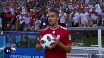 El  ridículo saque de banda de Irán Con Voltereta que esta hablando todo el mundo