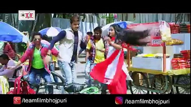 Arvind Akela Kallu का आजतक का सबसे जबरदस्त VIDEO गाना -Red Colour Ke Suit Salwar -Bhojpuri Hit Songs ( 240 X 426 )