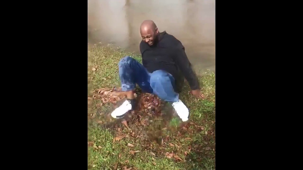 Very adventures news of the ocean !!Surrounded By 300 Killer Whales