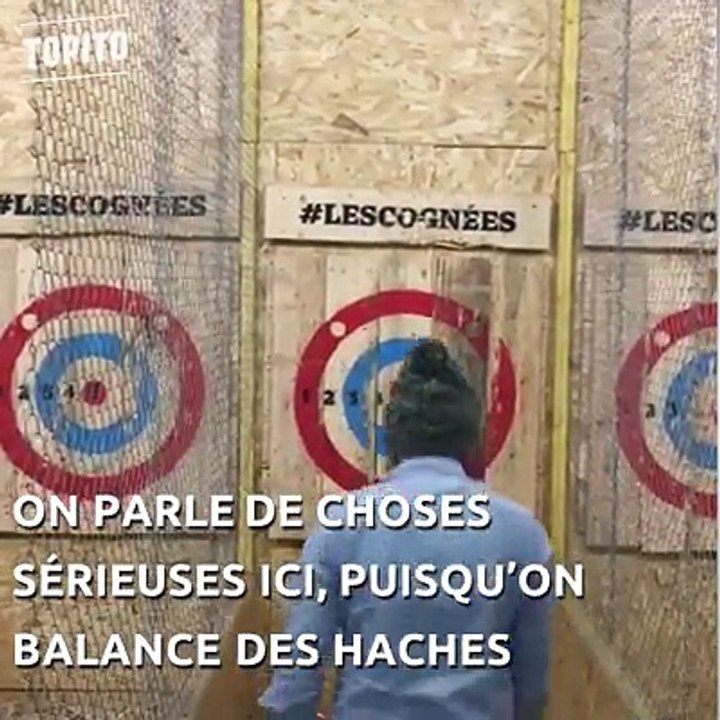 On a testé le lancer de haches avec Les Cognées à Paris. Oui. Vous avez bien lu : Le "lancer de haches".