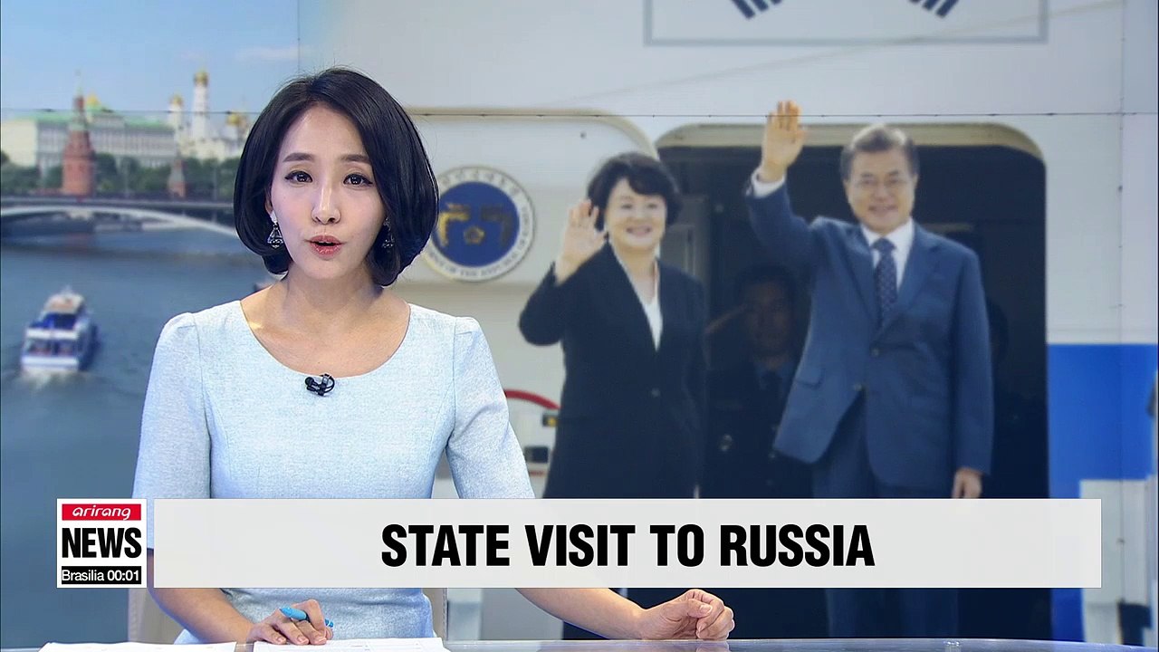 President Moon embarks on 3-day state visit to Russia