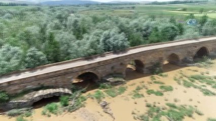 Kral Yolu Üzerindeki Tarihi Köprü Havadan Görüntülendi