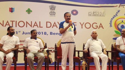 International Yoga Day 2018 : ಆರ್ಟ್ ಆಫ್ ಲಿವಿಂಗ್ ಆಶ್ರಮದಲ್ಲಿ ಯೋಗದ ಬಗ್ಗೆ ಡಿ ವಿ ಸದಾನಂದ ಗೌಡರ ಮಾತು