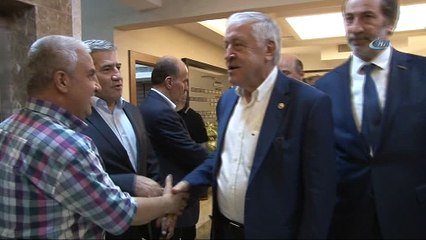 AK Parti'ye Güneydoğu'daki iş adamlarından destekler sürüyor