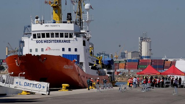 Újra menteni indul az Aquarius