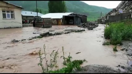 Sağanak taşkına neden oldu - ERZURUM