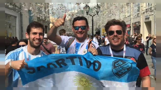 Улица Никольская - центр притяжения футбольных болельщиков