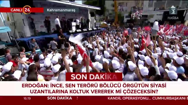 #SONDAKİKA Cumhurbaşkanı Erdoğan: 3. Havalimanı'na ilk inişi