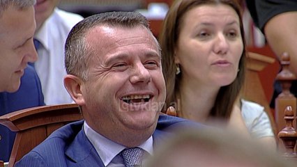 Debate per negociatat dhe emigrantet