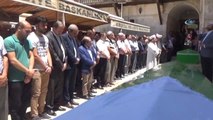 Fırat Nehri'nde Boğulan Kuzenler Yan Yana Defnedildi