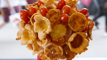 Pizza Lovers! You NEED This Bouquet At Your Wedding