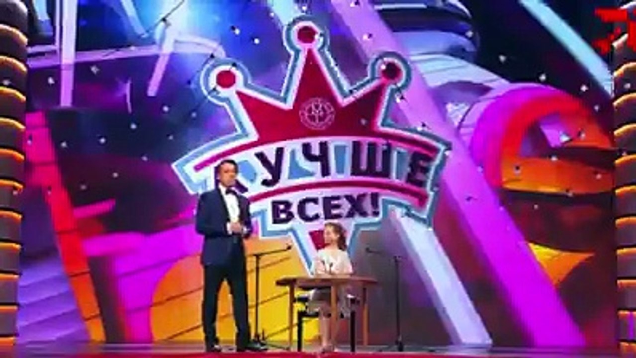 Помните девочку, которая научила Максима Галкина правильно произносить название нашей страны? Так вот, она героиня нового выпуска "Беларусы". Насте Ванеевой все