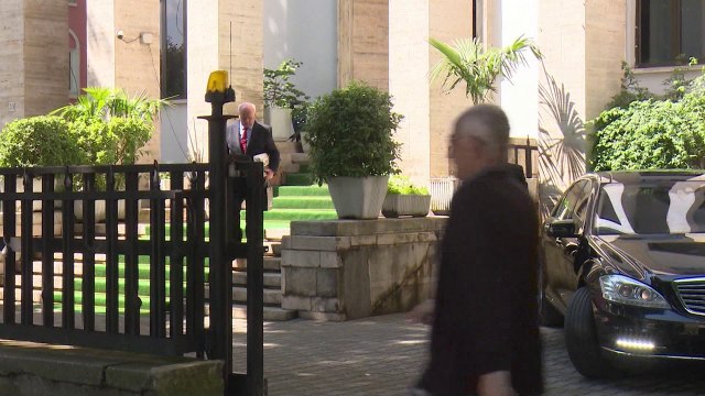 BASHKIM DEDJA FLET PAS KALIMIT TE VETINGUT, KREU I KUSHTETUESES «GJYKATA E BLLOKUAR, PA ZGJIDHJE» LA