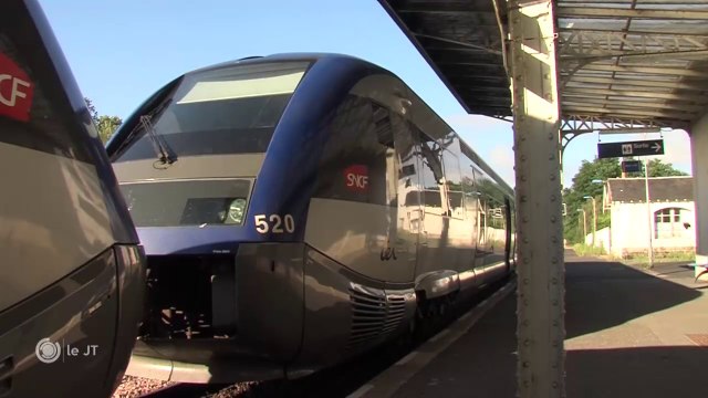 FOCUS / Les élus au chevet de la ligne TER Tours - Chinon - 21/06/2018