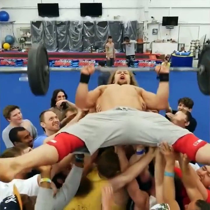 Phenomenal weight lifting