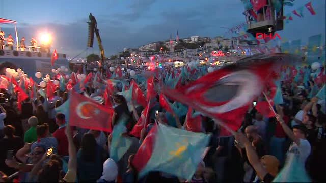 İstanbul Meral Akşener Üsküdar'da Konuştu