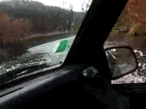 Monique Chaverot & Loan Passage de gué telethon 2007 en Suzuki Vitara IMG_0278