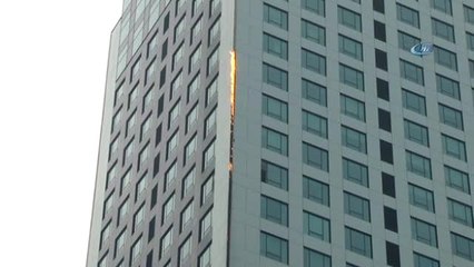 Maslak'ta Gökdelende Yangın... Birçok İlçeden İtfaiye Ekibi Sevk Edildi