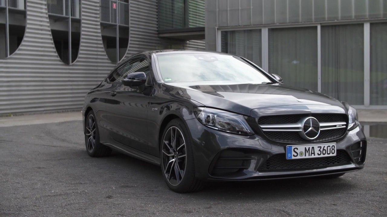 Mercedes-AMG C 43 4MATIC Coupe Exterior Design in Graphite grey