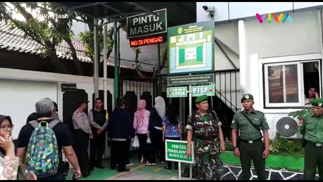 Suasana Sidang Vonis Mati Aman Abdurrahman
