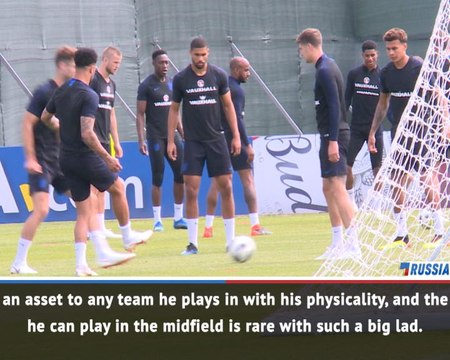 'Quality' Loftus-Cheek is an asset for England - Alexander-Arnold