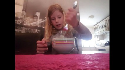 FLUFFY SLIME MAKEN! #VLOG65 // Nikki Vlogs