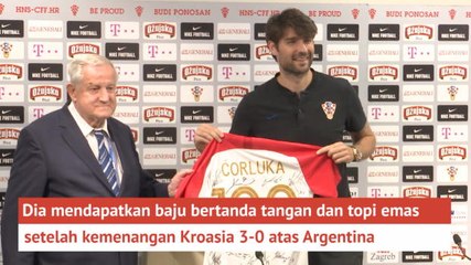 Corluka Mendapatkan Hadiah Setelah Selesaikan 100 Pertandingan Dengan Kroasia