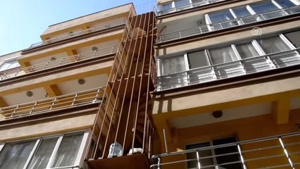 Evinin Bodrumunda Şampiyonluk İçin Çalışıyor