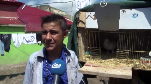 Kuşu Kurtarmak İsterken Kollarını Kaybeden Çobandan İnsanlık Dersi: Hiç Pişman Olmadım